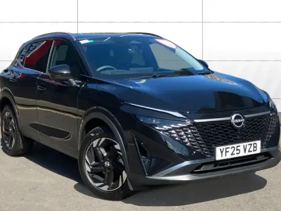 Nowe Nissan Qashqai N-Connecta 140 KM (102 kW) 2025 Czarny SUV