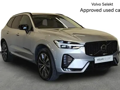 Used Volvo XC60 Plus 250 HP (183 kW) 2025 Silver SUV