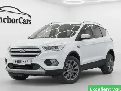 Używany Ford Kuga Titanium 180 KM (132 kW) 2019 Biały SUV