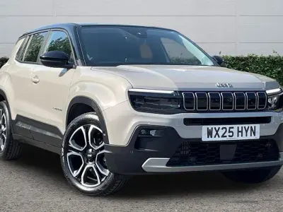 Used Jeep Avenger Summit 101 HP (74 kW) 2025 Multicolour SUV