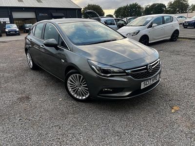 Grey Used 2017 Vauxhall Astra Elite Hatchback | £7,000 (Fair price)