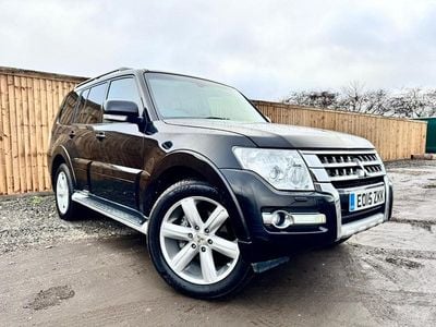 Black Used 2015 Mitsubishi Shogun SUV | £9,995 (Good price)