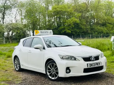 Used Lexus CT200h 2013 White Hatchback