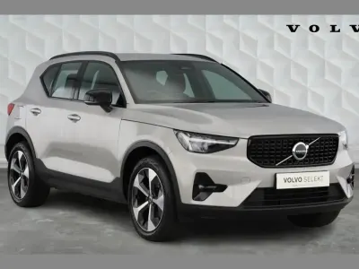Used Volvo XC40 Plus 194 HP (142 kW) 2025 Silver SUV