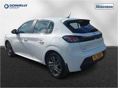 Used Peugeot 208 Active Premium 99 HP (72 kW) 2022 White Hatchback