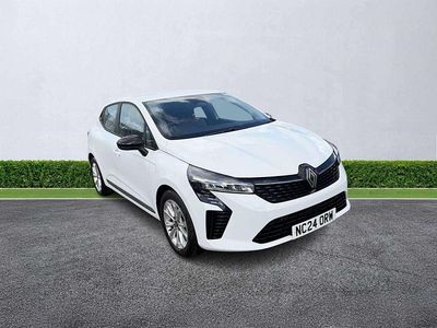 Used Renault Clio V Evolution 90 HP (66 kW) 2024 White Hatchback