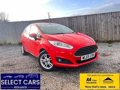 Used Ford Fiesta Zetec 100 HP (73 kW) 2016 Red Hatchback