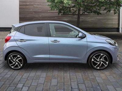 Used Hyundai i10 Premium 63 HP (46 kW) 2025 Blue Hatchback