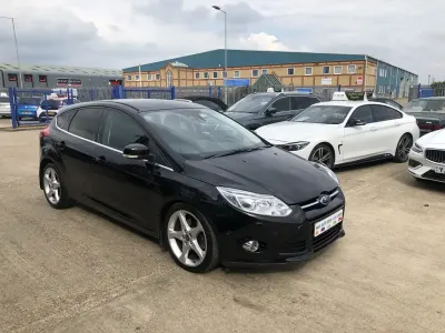 Second-hand Ford Focus Titanium X 163 CP (119 kW) 2011 Negru Hatchback