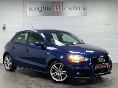 Begagnad Audi A1 Sportback S-Line 105 HK (77 kW) 2013 Blå Halvkombi