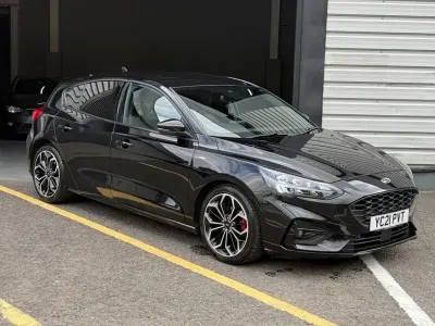Used Ford Focus ST-Line X 120 HP (88 kW) 2021 Black Hatchback