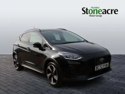 Begagnad Ford Fiesta Active 100 HK (73 kW) 2023 Svart Halvkombi