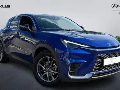Used Lexus LBX 136 HP (100 kW) 2025 Blue SUV