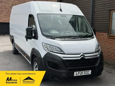 Used Citroën Relay 140 HP (102 kW) 2021 White Van