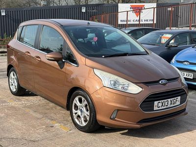 Used Ford B-MAX Zetec 2013 Gold MPV