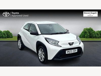 Begagnad Toyota Aygo X PURE 72 HK (52 kW) 2022 Vit SUV