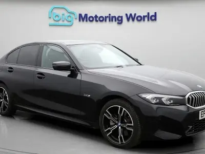 Begagnad BMW 330e M Sport 292 HK (214 kW) 2023 Svart Sedan