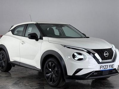 Używany Nissan Juke Acenta 114 KM (83 kW) 2023 Biały SUV