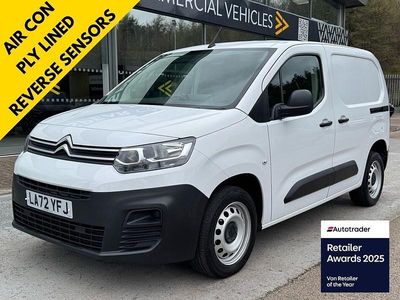 Used Citroën Berlingo 100 HP (73 kW) 2022 White MPV