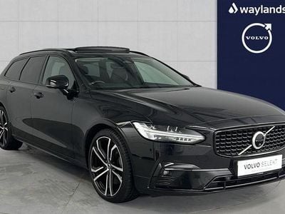 Black Used 2022 Volvo V90 Ultimate Estate | £32,600 (Good price)