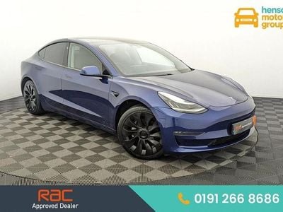 Blue Used 2020 Tesla Model 3 Sedan | £13,599 (Fair price)