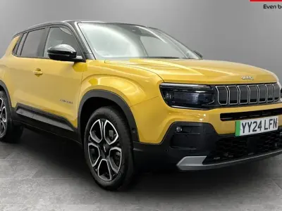 Begagnad Jeep Avenger Summit 114 kW (156 HK) 2024 SUV