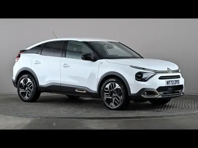 Used Citroën C4 PureTech 2022 White Hatchback