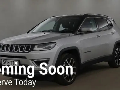 Begagnad Jeep Compass Limited 140 HK (102 kW) 2019 Grå SUV