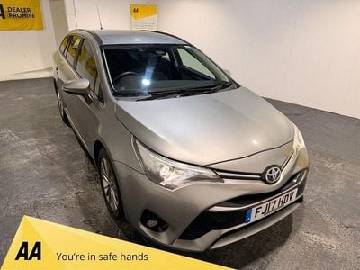 Used Toyota Avensis Business Edition 112 HP (82 kW) 2017 Grey Estate