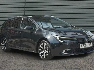 Used Toyota Corolla Design 140 HP (102 kW) 2026 Estate