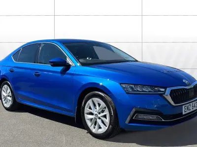 Używany Skoda Octavia SE L 150 KM (110 kW) 2024 Niebieski Hatchback