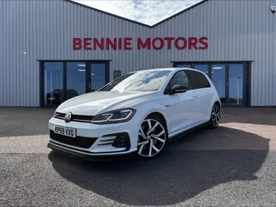 Used VW Golf VII GTI 241 HP (177 kW) 2019 White Hatchback