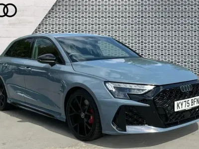 Used Audi RS3 Comfort 400 HP (294 kW) 2025 Kemora gray metallic Sedan