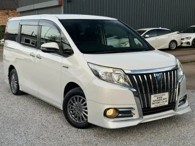 Used Toyota Voxy