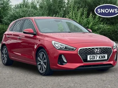 Used Hyundai i30 Premium 140 HP (102 kW) 2017 Red