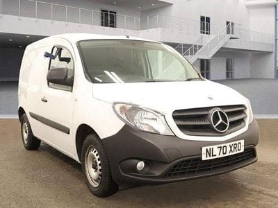 Mercedes Citan 109