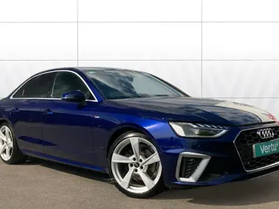 Usado Audi A4 S-Line 163 HP (119 kW) 2025 Sedan