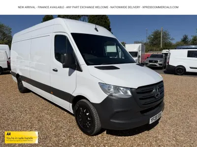 Używany Mercedes Sprinter 163 KM (119 kW) 2020 Biały Van