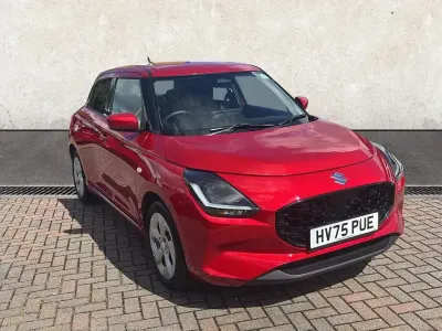 Used Suzuki Swift 82 HP (60 kW) 2025 Red Hatchback