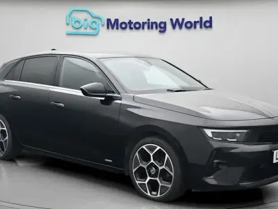 Used Vauxhall Astra Ultimate 131 HP (96 kW) 2025 Hatchback
