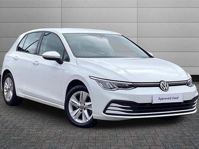 Used VW Golf VII Life 150 HP (110 kW) 2020 Pure white Hatchback