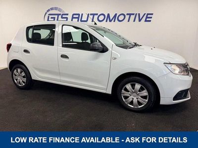 White Used 2018 Dacia Sandero Ambiance Hatchback | £4,690 (Good price)
