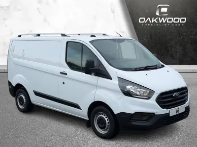 Used Ford Transit Custom S 105 HP (77 kW) 2023 White Van