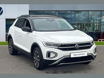 Used VW T-Roc Style 115 HP (84 kW) 2022 Pure white deep black SUV