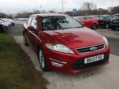 Used Ford Mondeo Business Edition 140 HP (102 kW) 2013 Red Hatchback