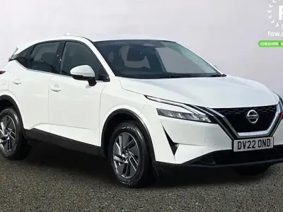 Used Nissan Qashqai Acenta Premium 140 HP (102 kW) 2022 White SUV