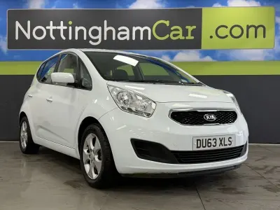 Second-hand Kia Venga 123 CP (90 kW) 2013 Alb Hatchback