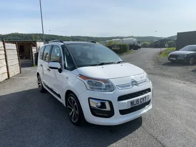 Usado Citroën C3 Picasso SELECTION 90 CV (66 kW) 2015 Blanco Monovolumen