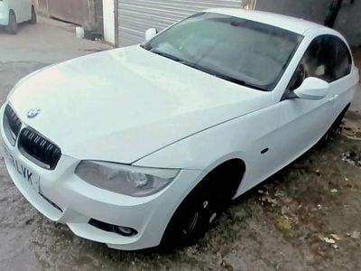 White Used 2013 BMW 318 M Sport Coupe | £2,599 (Good price)