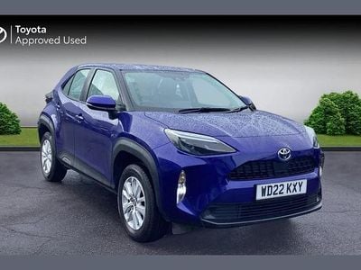 Used Toyota Yaris Cross 113 HP (83 kW) 2022 Blue SUV